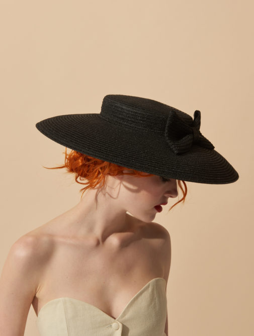 lookbook - Mademoiselle chapeaux - capeline - diane - noir