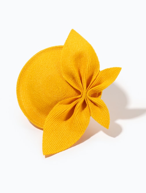 Chapeau bibi cérémonie - Lilas de Mademoiselle Chapeaux - jaune bouton d'or